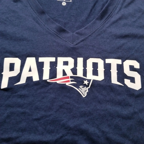 NE Patriots Nike Dry Tee by  Fit NFL Team Apparel - Picture 3 of 3